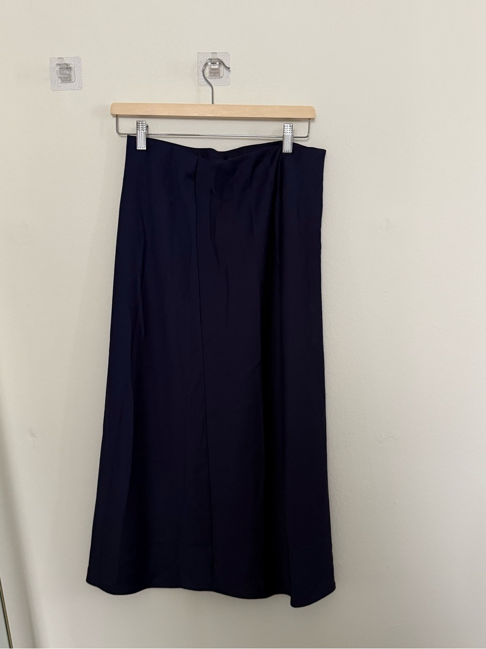 Calvin Klein Deep Purple Satin Midi Skirt - Women's